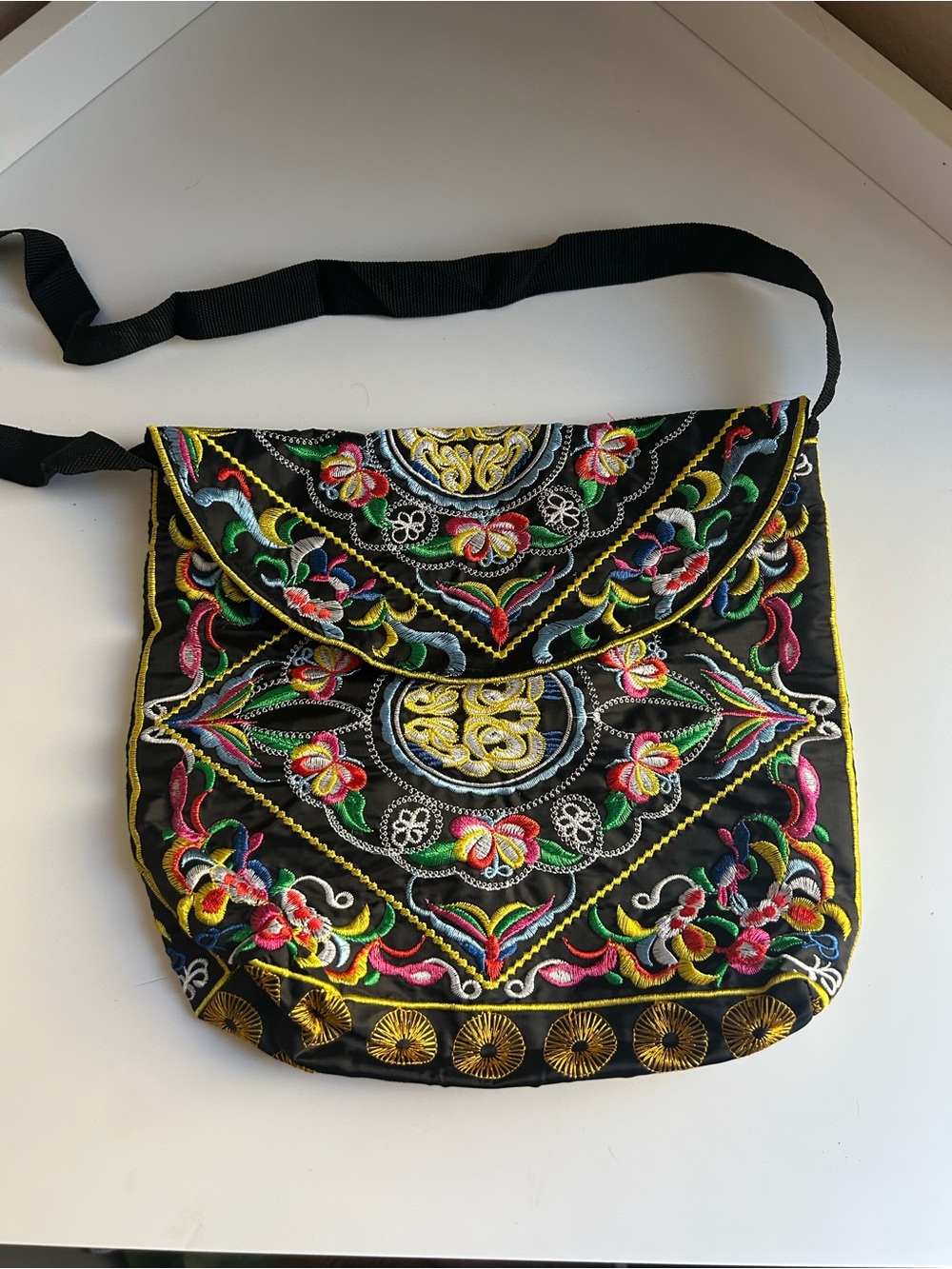 Embroidered Black Crossbody Bag with Multicolor Floral Design